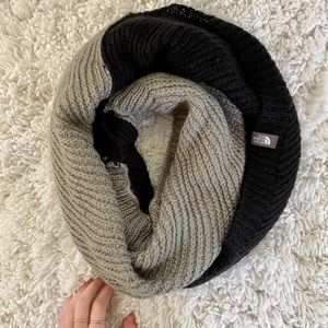 North Face Two Tone Circle Scarf